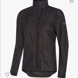 NEW Women’s Medium Gore-Tex Cycling Jacket, Black.
